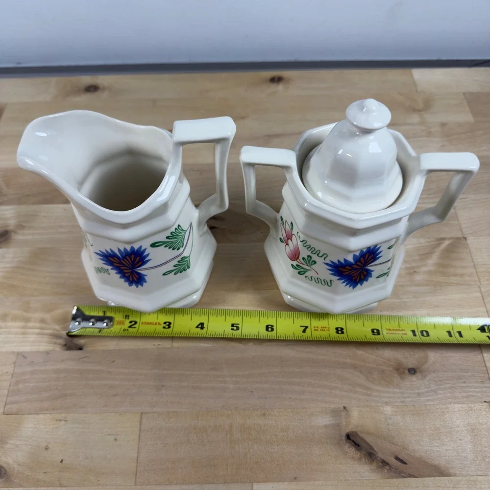Pfaltzgraff Greenfield Village Museum Collection Creamer and Sugar Bowl Set